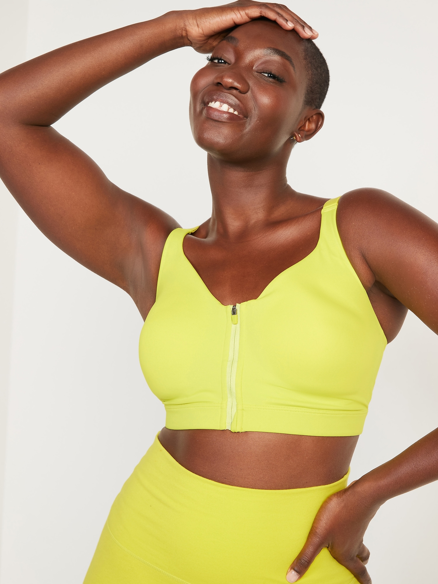 Old Navy Womens Sports Bras in Womens Activewear 
