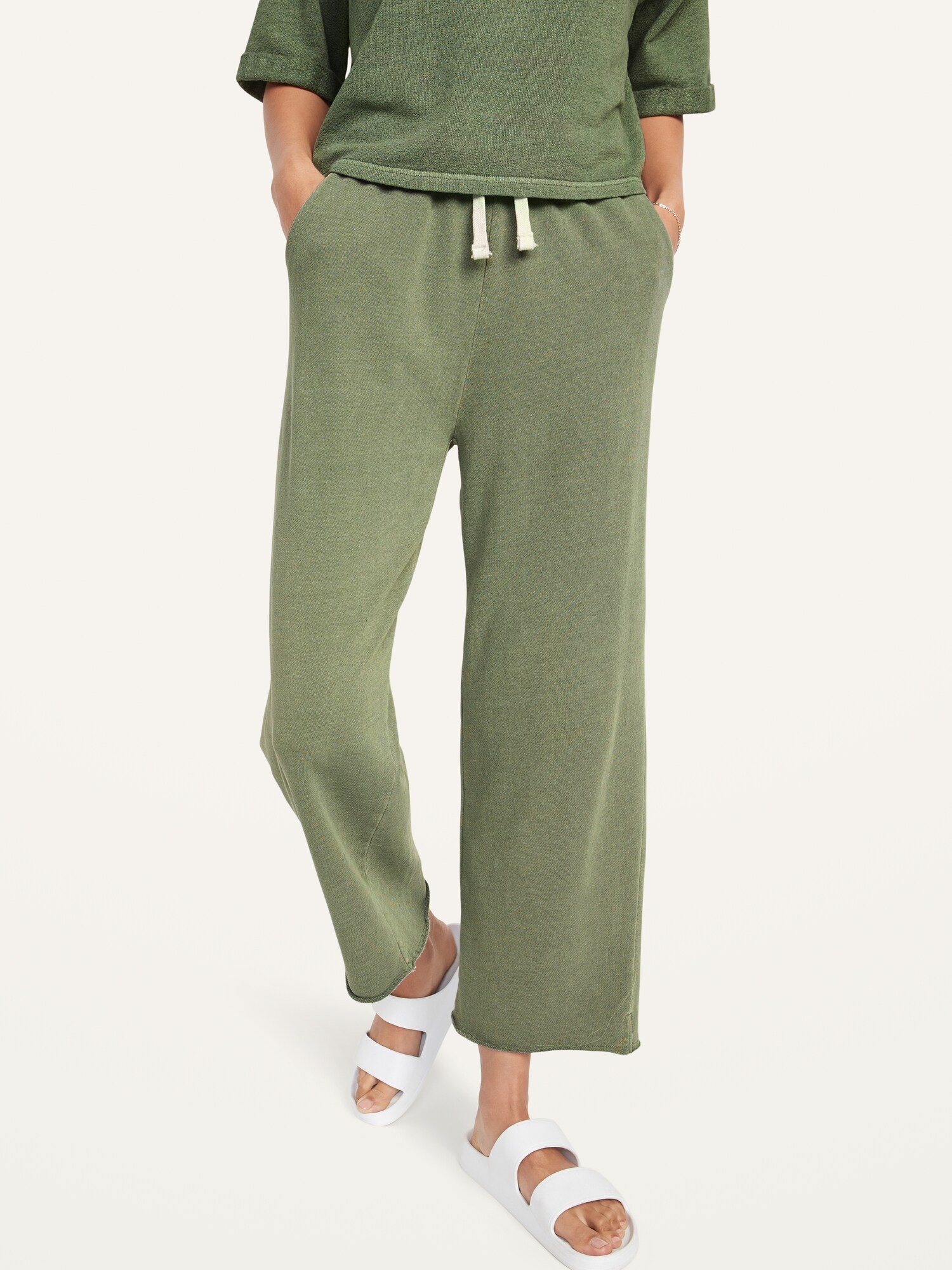 old navy cropped sweatpants