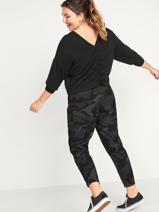 Image number 2 showing, High-Waisted StretchTech Cargo Ankle Pants