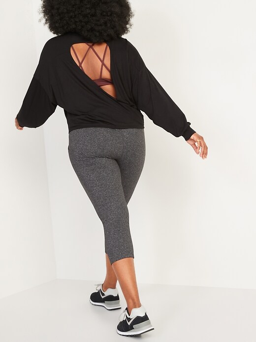 Image number 2 showing, High-Waisted CozeCore Side-Pocket Crop Leggings for Women
