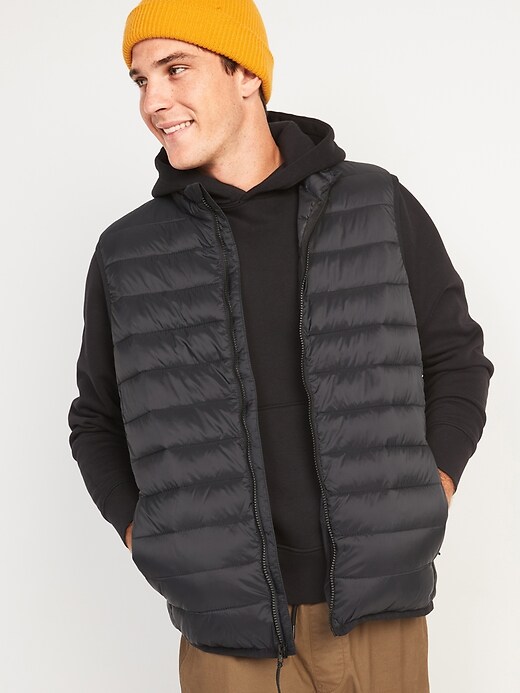 Old Navy - Water-Resistant Narrow-Channel Puffer Vest for Men