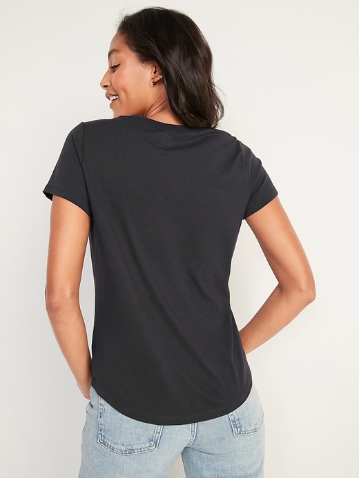 L'image numéro 2 présente T-shirt à imprimé sous licence assorti sur le thème des vacances pour Femme