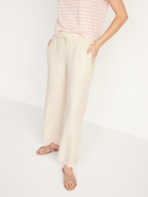 L'image numéro 5 présente Pantalon en mélange de lin de taille moyenne pour femme