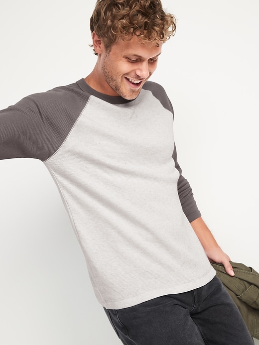 Color-Blocked Thermal-Knit Raglan-Sleeve T-Shirt for Men