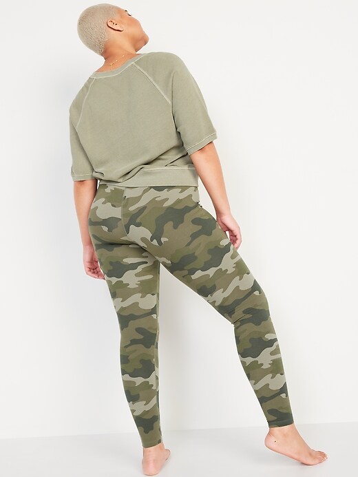 Image number 2 showing, Extra High-Waisted PowerChill Hidden-Pocket Leggings for Women