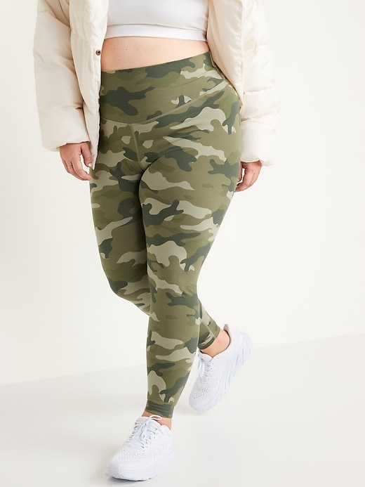 Image number 7 showing, Extra High-Waisted PowerChill Leggings