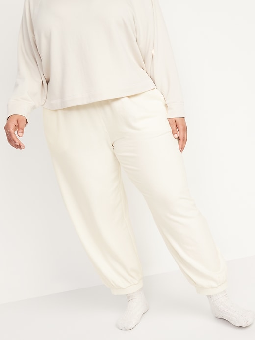 L'image numéro 7 présente Pantalon de jogging en coton ouaté douillet à taille haute longueur cheville pour Femme