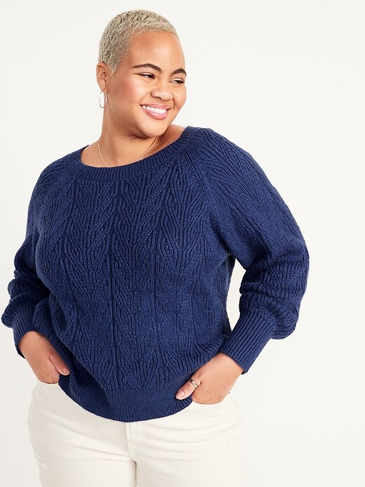 Voir une image plus grande du produit 1 de 1. Chandail en tricot torsadé avec garniture en pointelle pour Femme