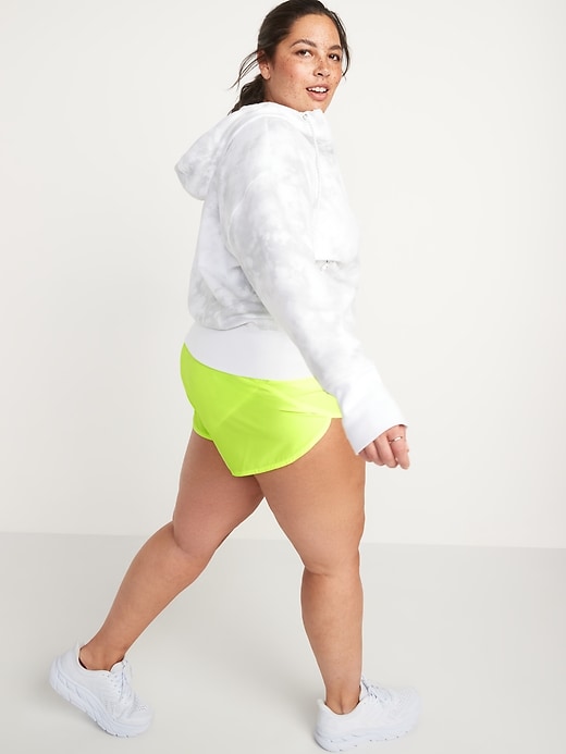 Image number 3 showing, Mid-Rise Dolphin-Hem Run Shorts for Women -- 3-inch inseam