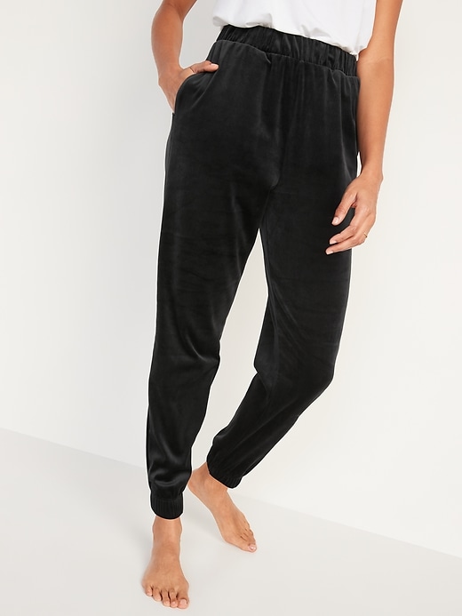 Image number 5 showing, High-Waisted Luxe Velvet Jogger Sweatpants