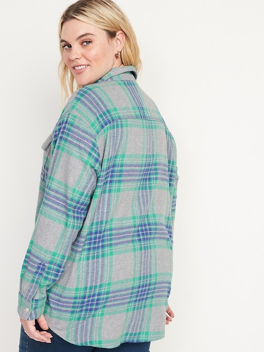 Image number 8 showing, Oversized Plaid Flannel Boyfriend Tunic Shirt for Women