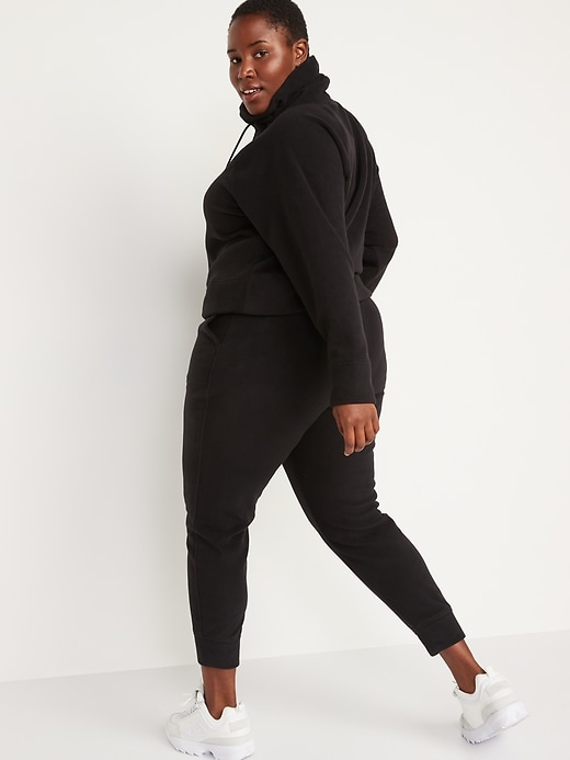 Image number 8 showing, Extra High-Waisted Microfleece Jogger Sweatpants