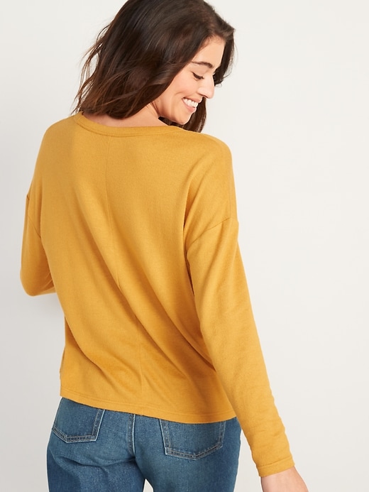 Image number 2 showing, Oversized Cozy-Knit V-Neck Long-Sleeve T-Shirt for Women