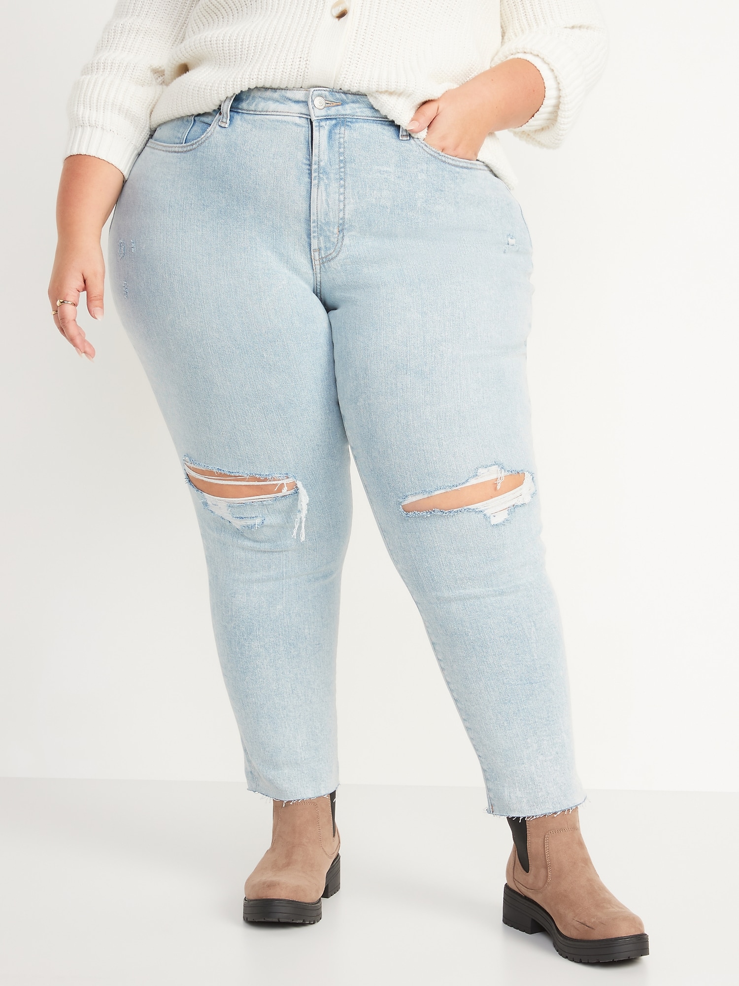 Curvy High-Waisted O.G. Straight Ripped Cut-Off Jeans for Women | Old Navy