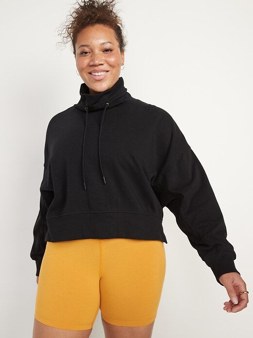 old navy oversized sweatshirt