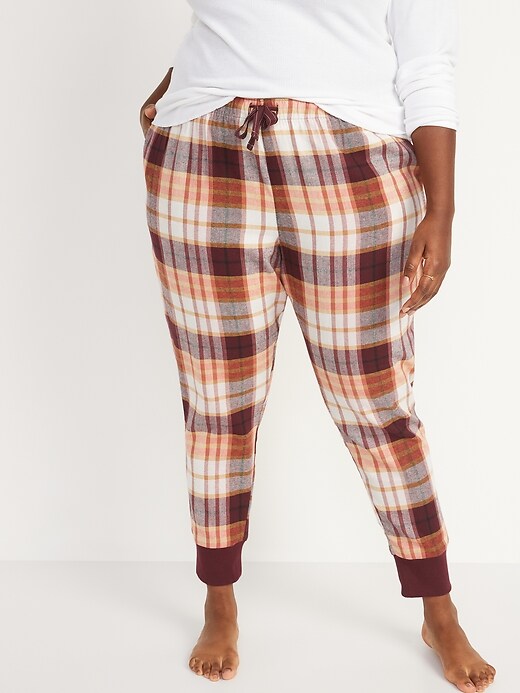 Matching Printed Flannel Jogger Pajama Pants for Women Old Navy
