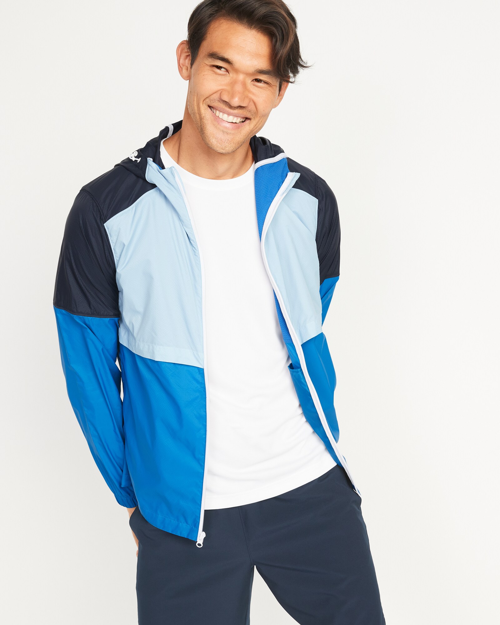 Packable Hooded Ripstop Windbreaker 
