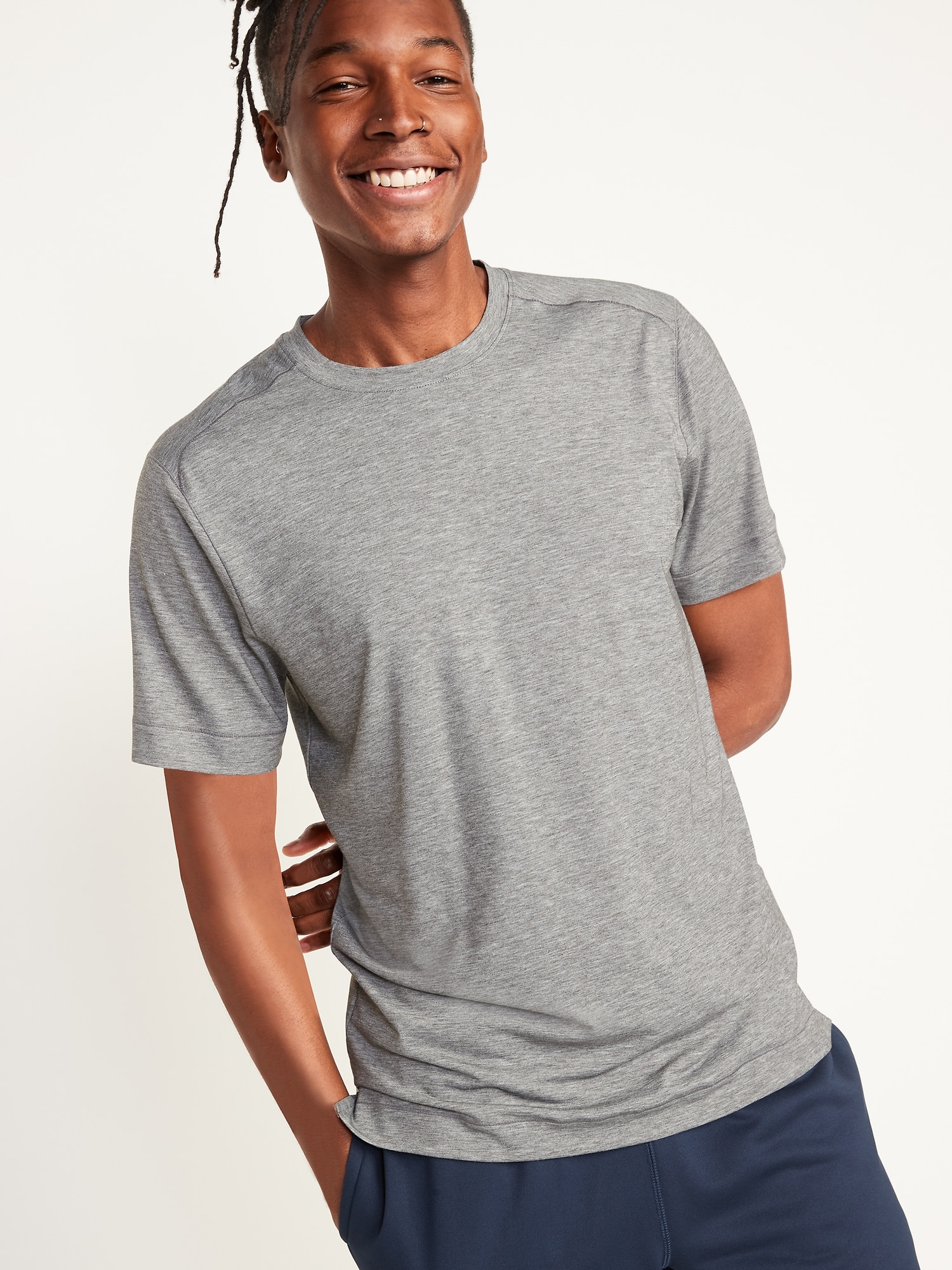 Old Navy Beyond 4-Way Stretch T-Shirt for Men gray. 1