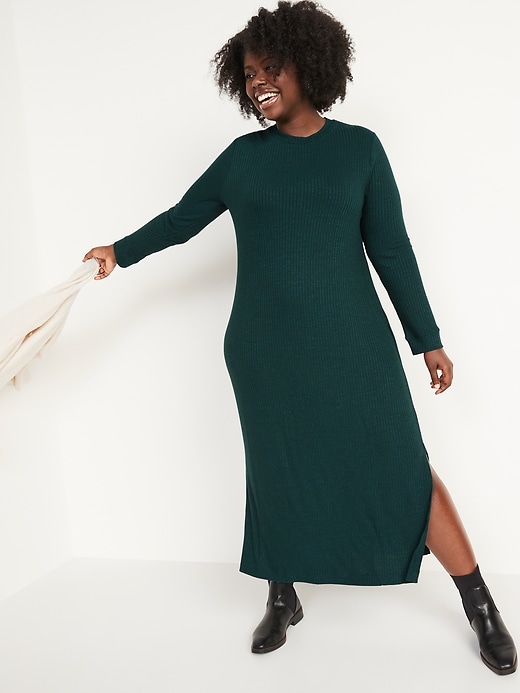 Knit maxi hotsell dress with sleeves