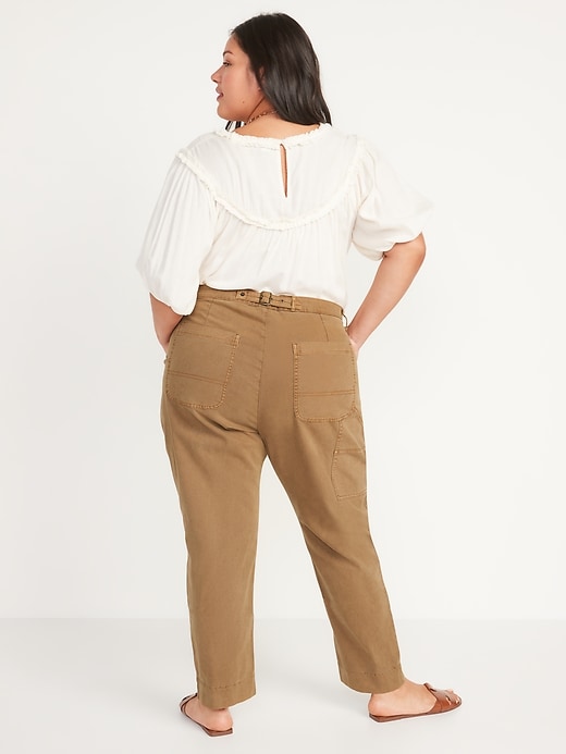 L'image numéro 8 présente Pantalon de travail droit à taille haute en coutil pour Femme