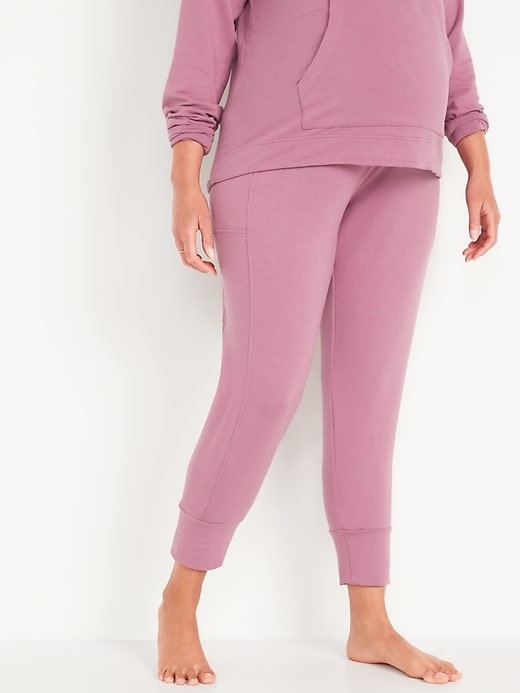 Old Navy - Maternity Rollover-Waist French Terry Live-In Jogger Sweatpants