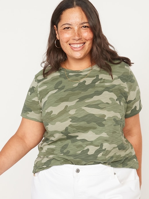 L'image numéro 7 présente T-shirt EveryWear en tricot grège pour femme