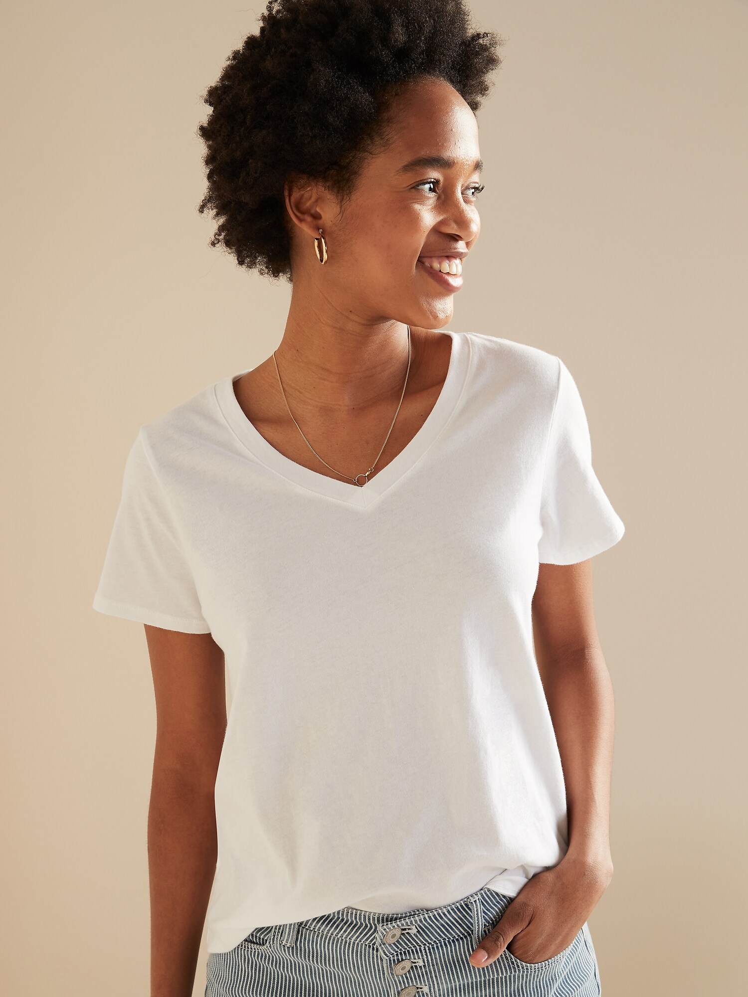 high quality women's v neck t shirts