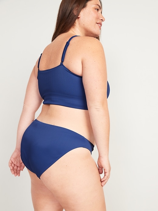 L'image numéro 8 présente Bas de bikini classique en tricot côtelé à taille mi-basse pour Femme