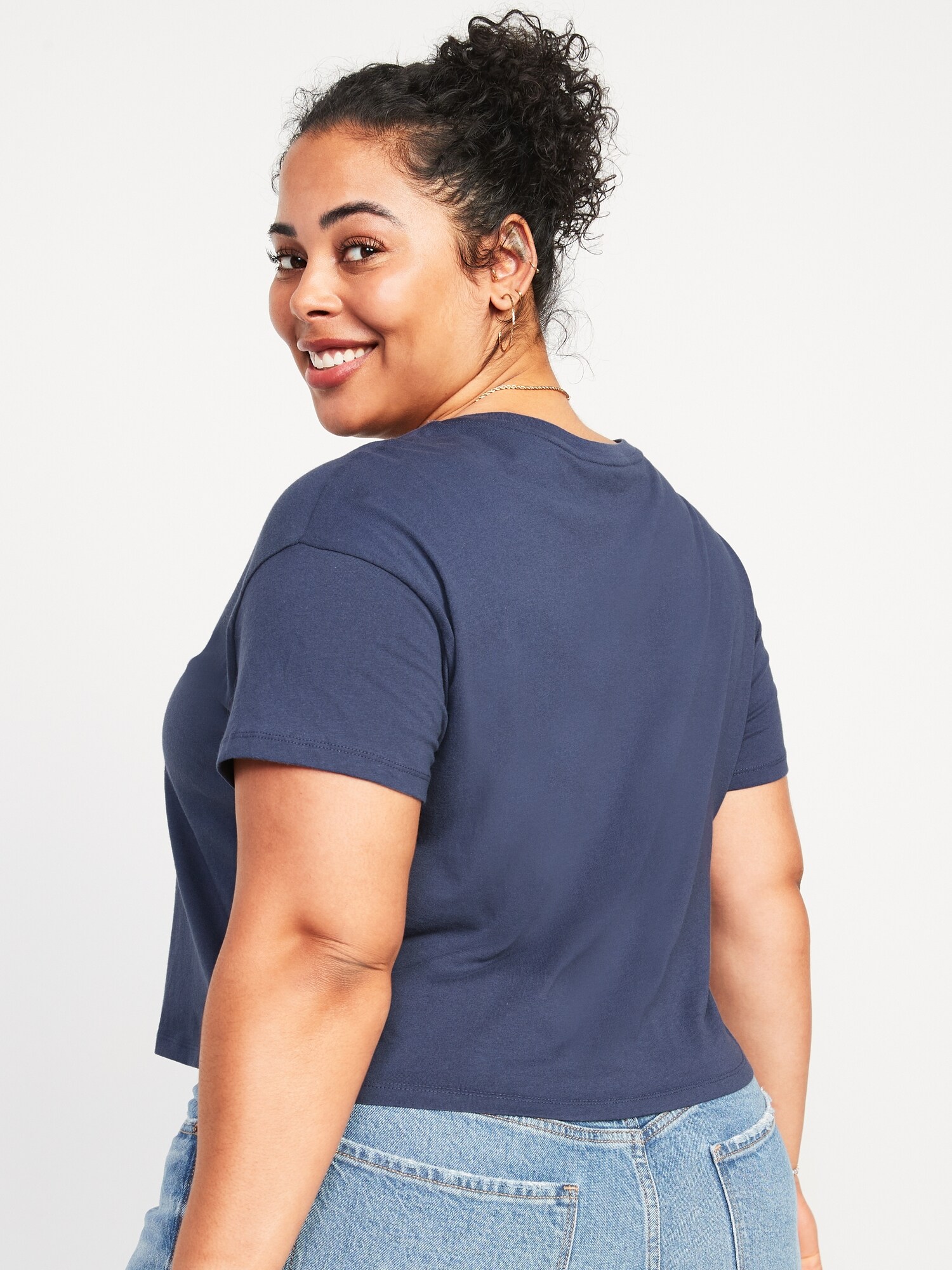 Haut Court Femme Moulant – T-shirt Manches Courtes, Matière Stretch – Look Sportif Et Moderne