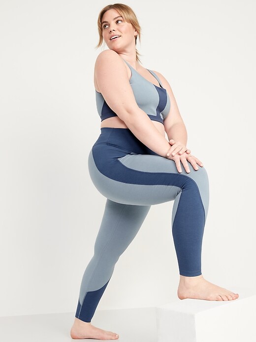 Image number 3 showing, Extra High-Waisted PowerChill Two-Tone Compression Leggings for Women