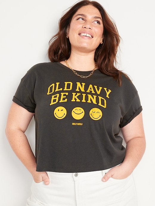 L'image numéro 7 présente T-shirt à imprimé autorisé de la culture pop assorti pour Femme