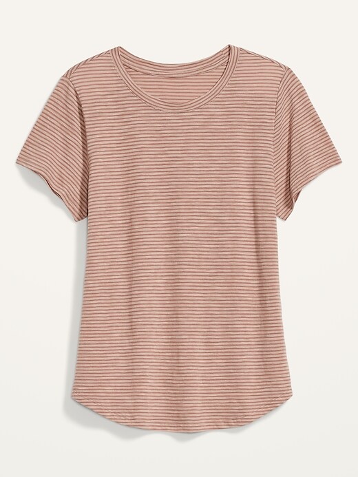 L'image numéro 4 présente T-shirt passe-partout à manches courtes en tricot flammé à rayures pour Femme