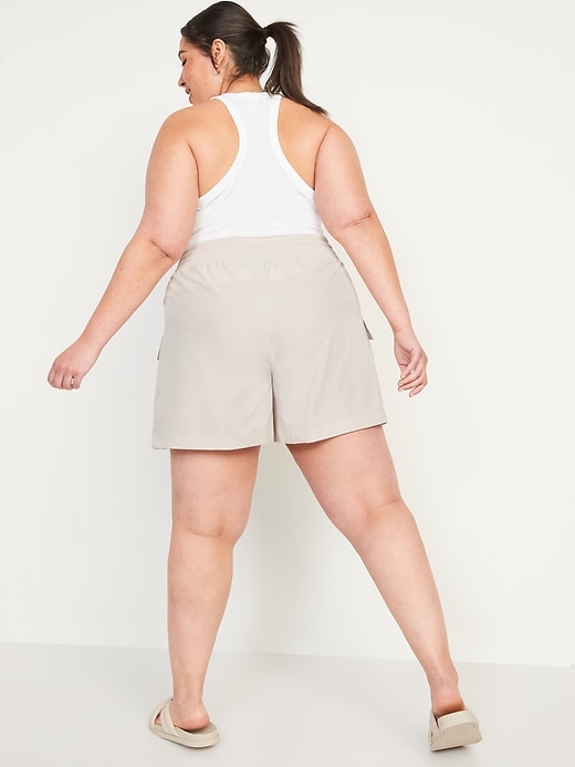 Image number 8 showing, High-Waisted StretchTech Cargo Shorts for Women -- 5-inch inseam