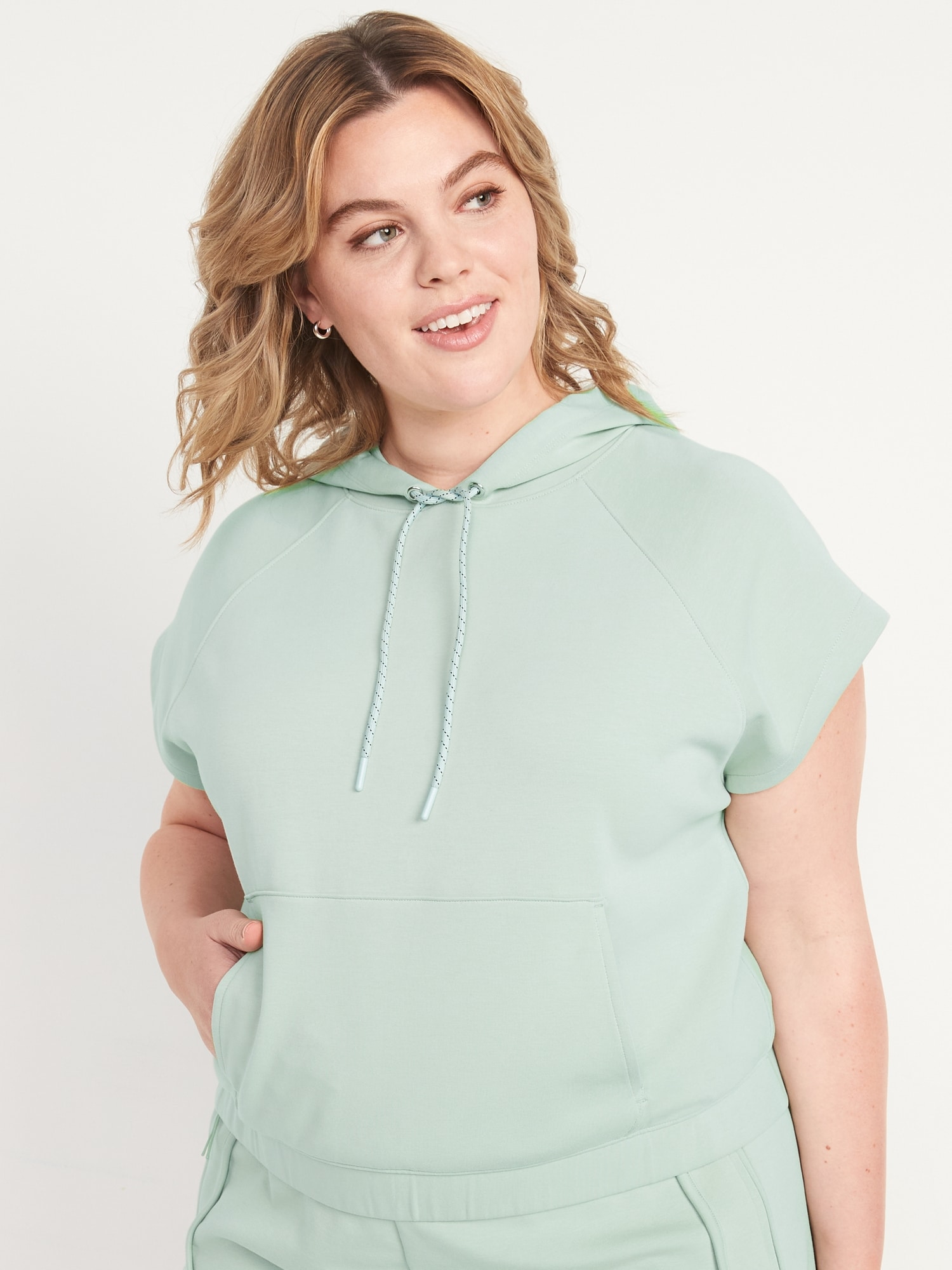 Plus size hot sale short sleeve hoodie