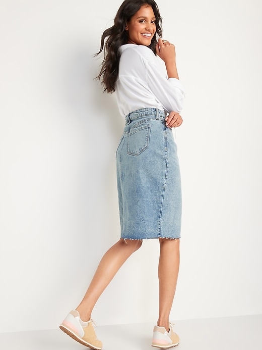 Image number 2 showing, Higher High-Waisted Button-Fly Light-Wash Jean Pencil Skirt