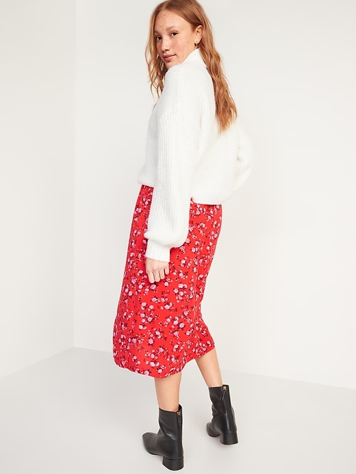 Image number 2 showing, High-Waisted Floral-Print Midi Swing Skirt for Women
