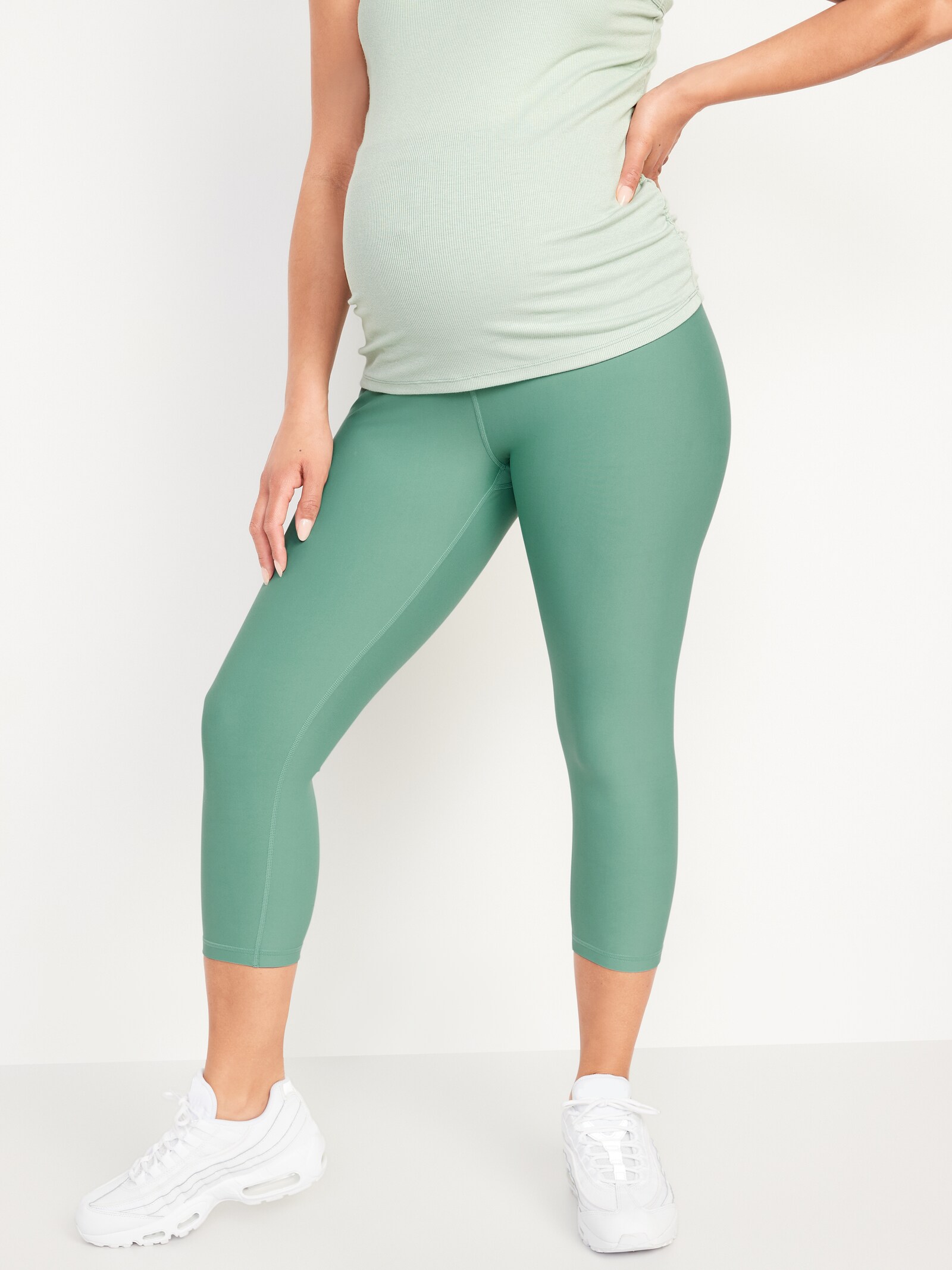 old navy powersoft maternity leggings