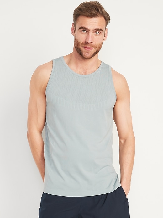Old Navy - Go-Dry Cool Seamless Performance Tank Top for Men