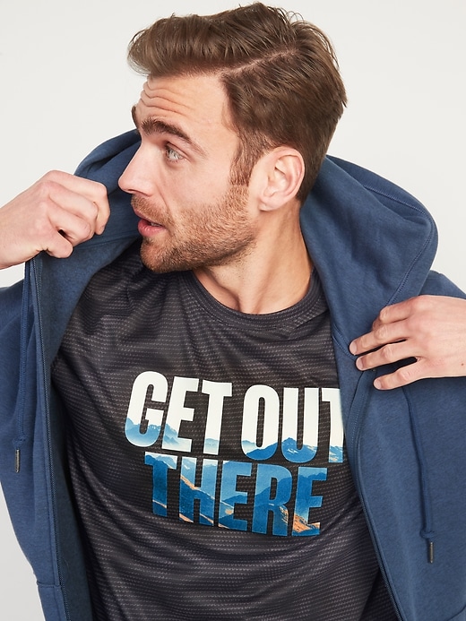 Graphic Go-Dry Cool Odor-Control Core T-Shirt | Old Navy