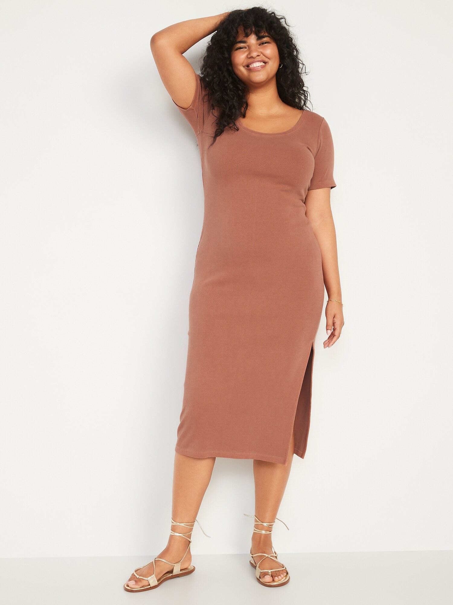 Fitted Short-Sleeve Rib-Knit Maxi Dress 