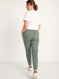 Old navy mid rise best sale stretchtech joggers