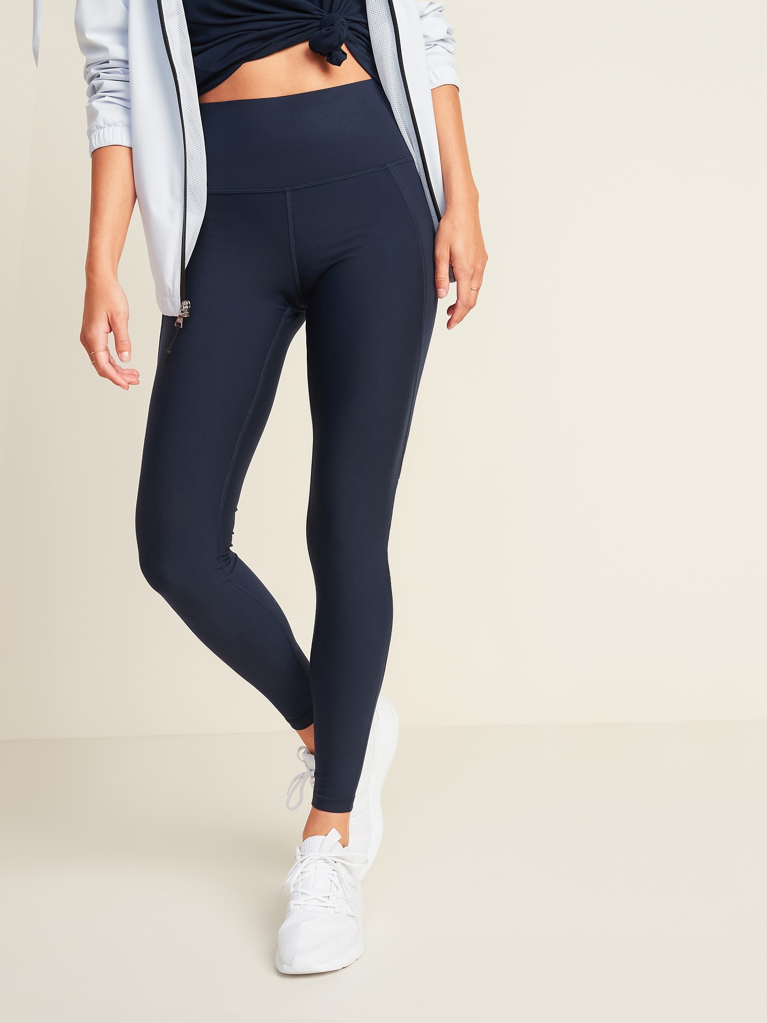 Old Navy Women's Elevate Go-Dry Compression Leggings - Capri workout pants  Small