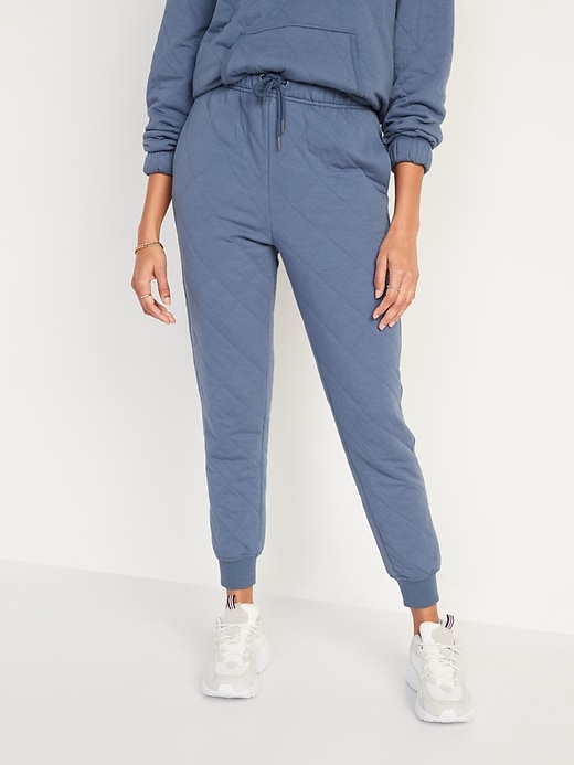 Extra High-Waisted Quilted Jogger Sweatpants