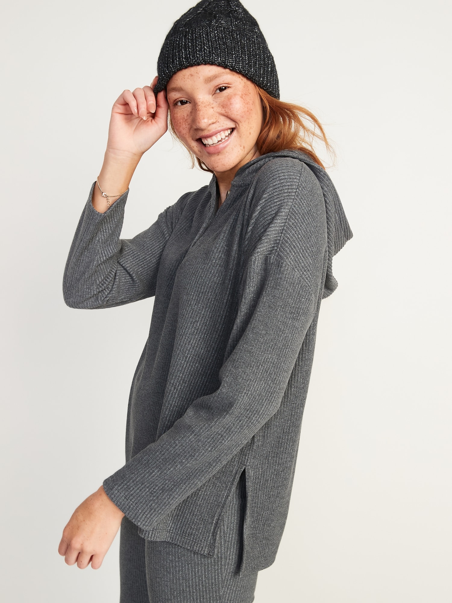 Boxy Knitted Ribbed Hoodie