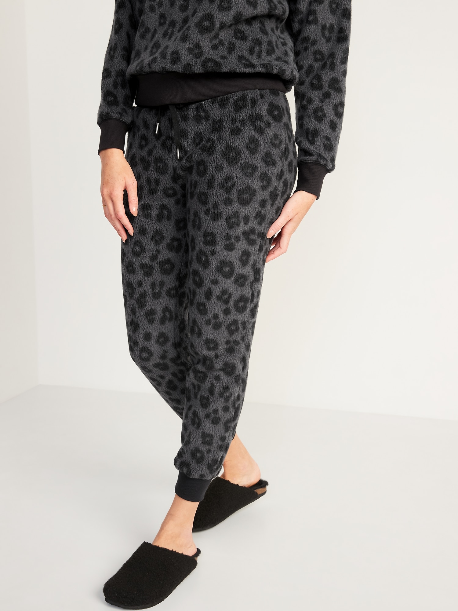 Mid-Rise Vintage Sherpa Sweatpants for 