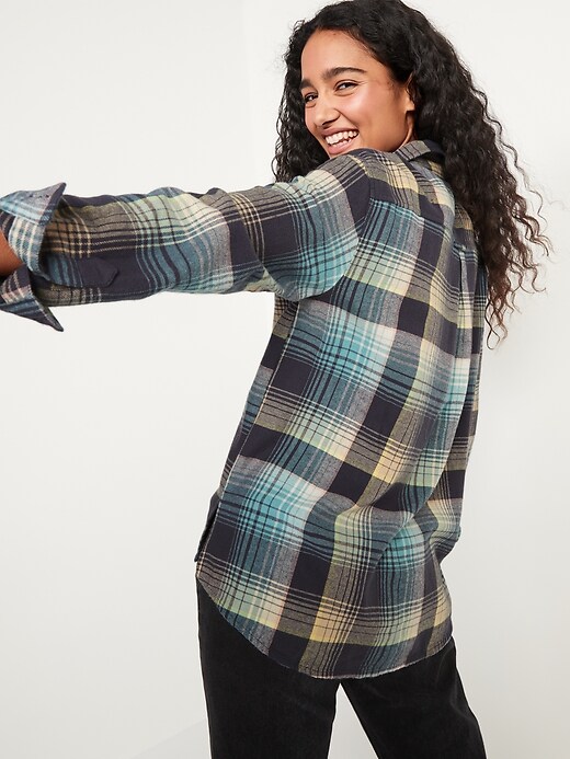 Image number 2 showing, Oversized Plaid Boyfriend Shirt for Women