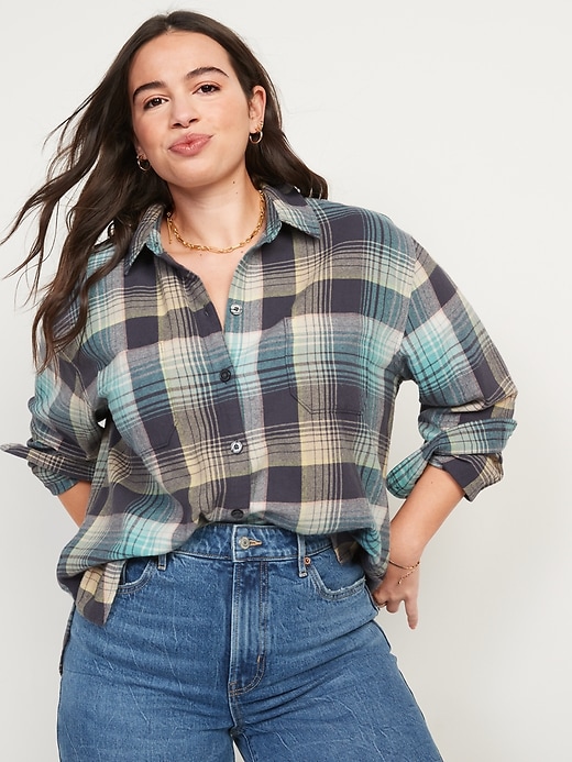 Image number 5 showing, Oversized Plaid Boyfriend Shirt for Women