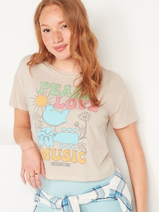 L'image numéro 1 présente T-shirt court à manches courtes à imprimé autorisé de la culture pop pour Femme