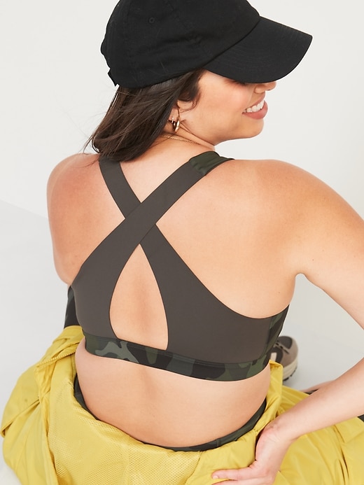 L'image numéro 4 présente Soutien-gorge de sport Powersoft à dos croisé, maintien intermédiaire pour femme