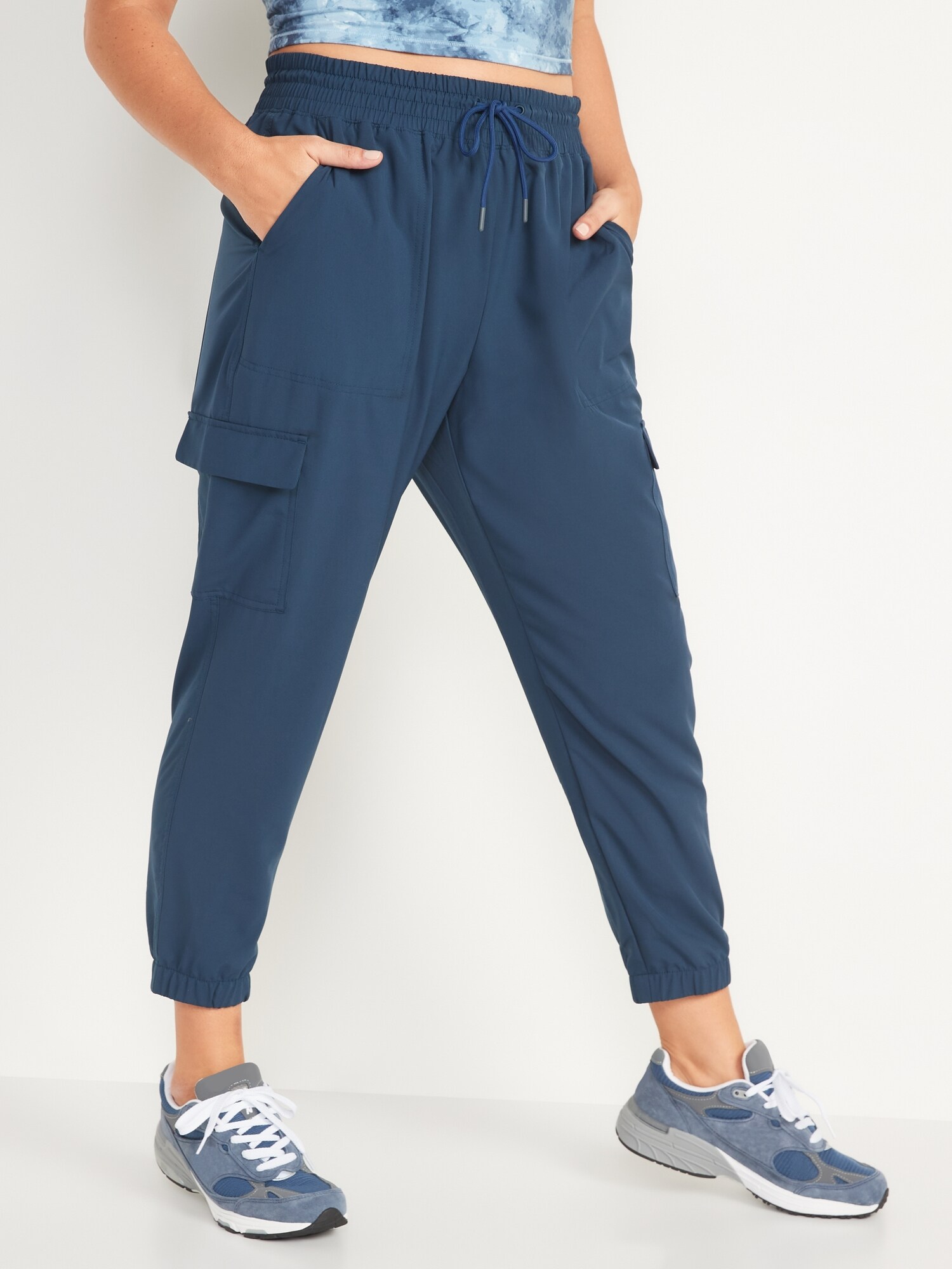 old navy stretch tech pants